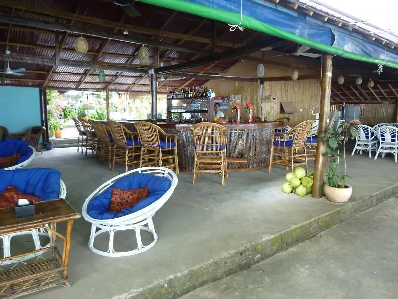 Tranquility Bungalows Bar & Restaurant 시아누크빌 2*,