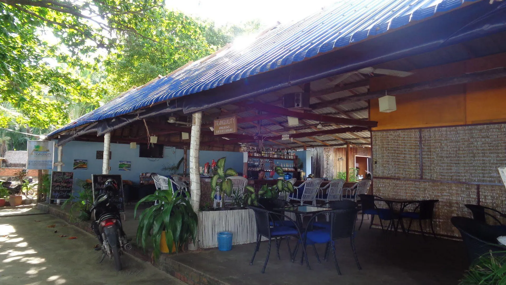 Tranquility Bungalows Bar & Restaurant 시아누크빌